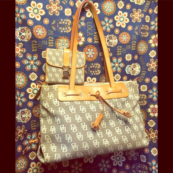 Dooney & Bourke Handbags - Dooney & Bourke Wakefield Tote & Wallet